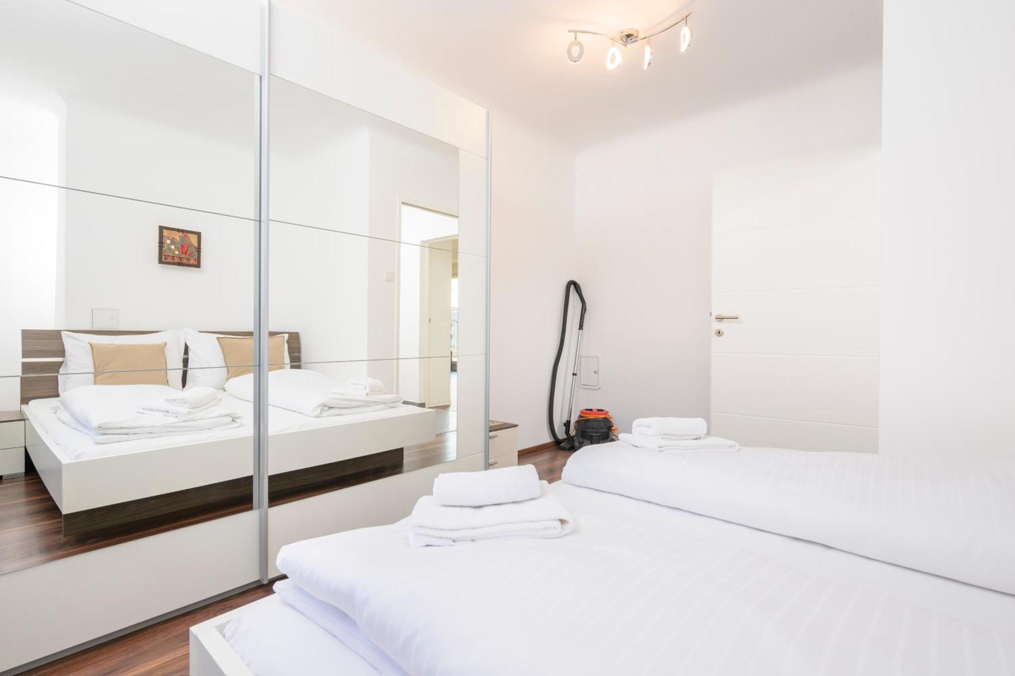 Central Hub Close To Main Station By Jr City Apartments 비엔나 외부 사진