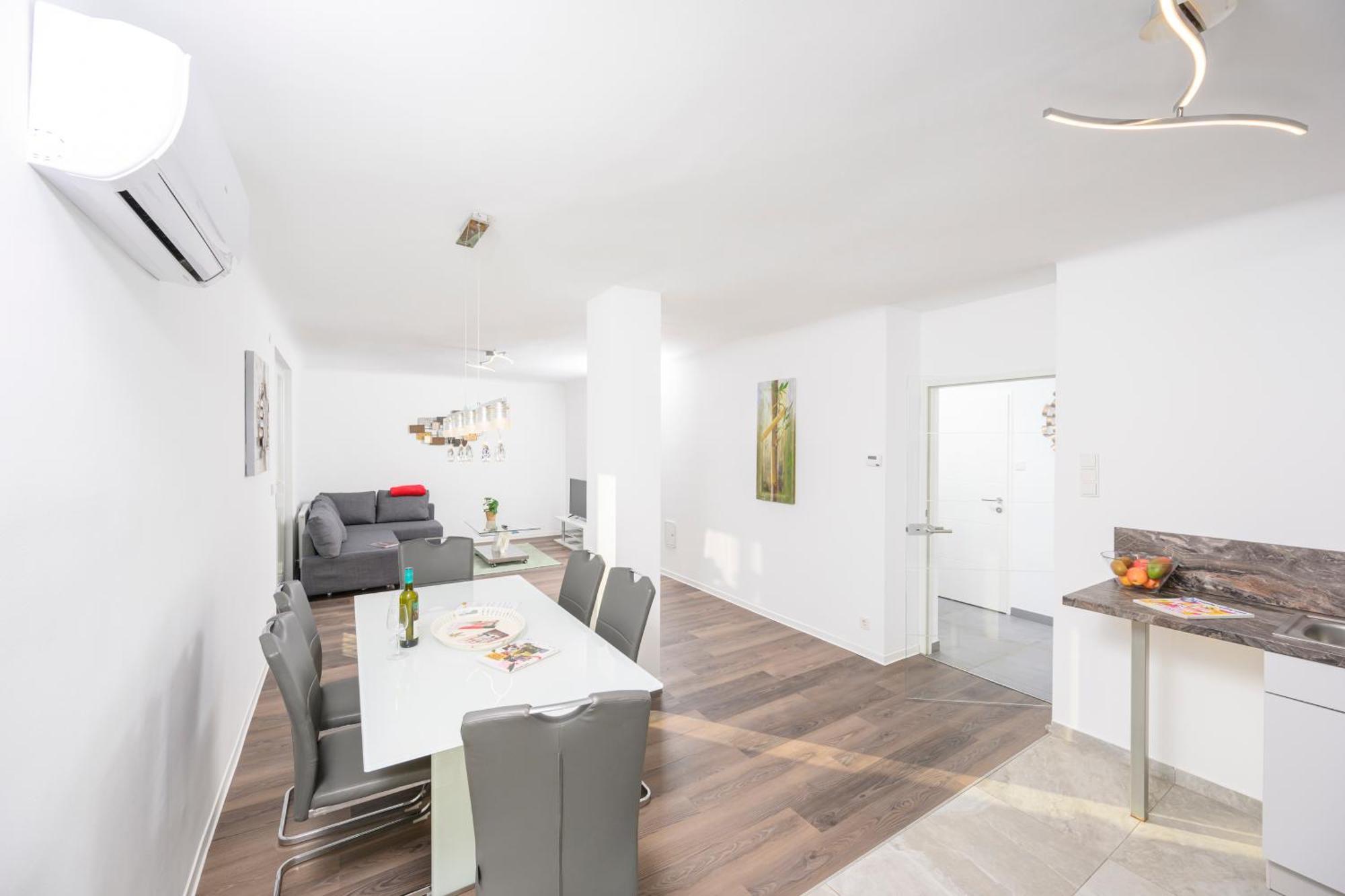 Central Hub Close To Main Station By Jr City Apartments 비엔나 외부 사진